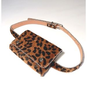BELT BAG IN FAUX CALF LEOPARD PRINT
